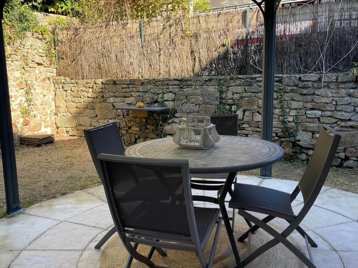 Le Patio, Coeur De Ville Avec Garage Et Jardin Vannes Exterior photo