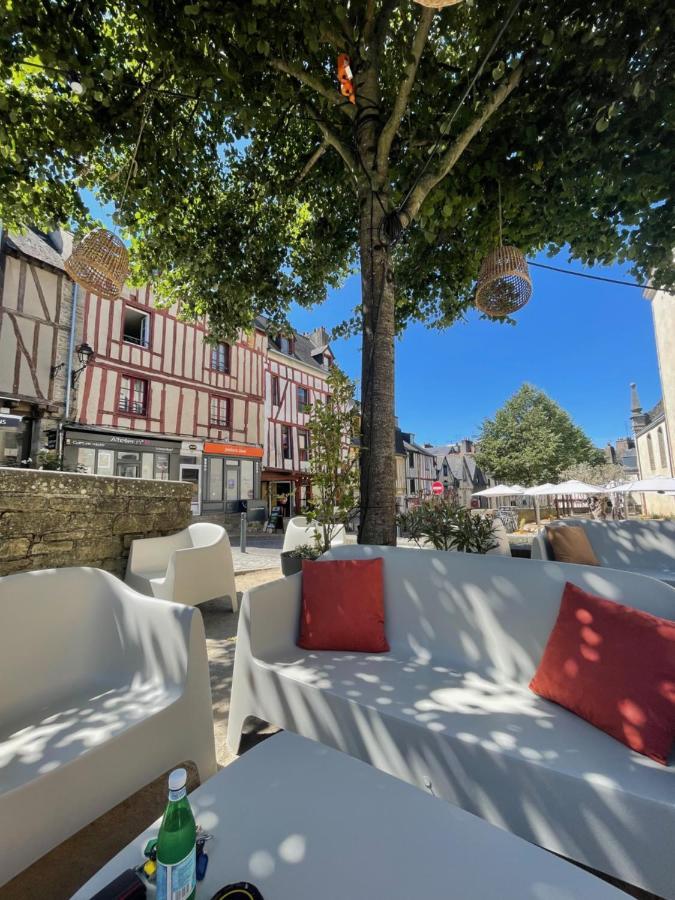 Le Patio, Coeur De Ville Avec Garage Et Jardin Vannes Exterior photo